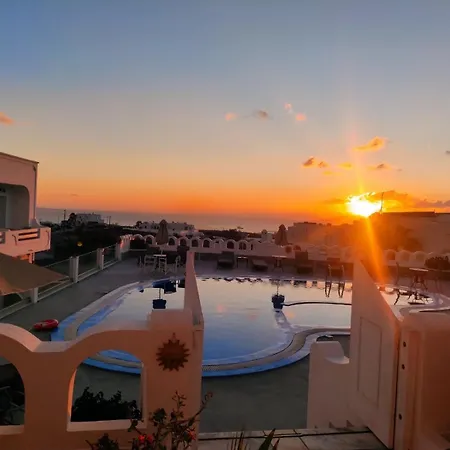 Agapi Hotel 3*