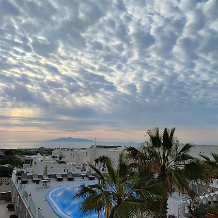 Agapi 3* Karterados (Santorini)