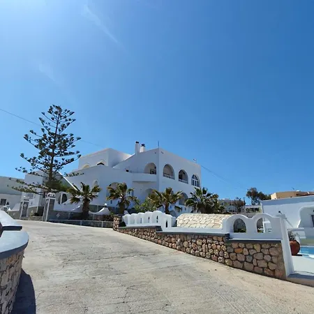 Agapi 3* Karterados (Santorini)