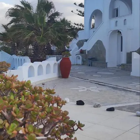 Agapi Hotel 3*