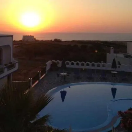 Agapi Hotel Karterados (Santorini)