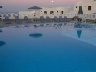 Agapi Hotel 3*