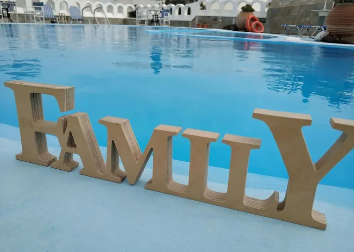 Agapi Karterados (Santorini)