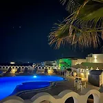 Agapi 3* Karterados (Santorini)