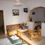 Agapi 3*