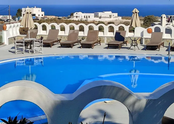 Agapi Karterados (Santorini)