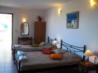 Agapi Hotel Karterados (Santorini)