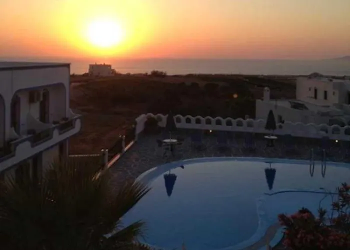 Agapi Hotel Karterados (Santorini)